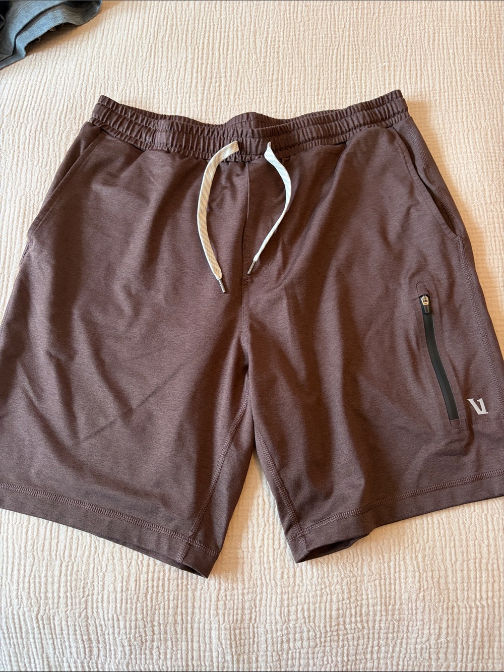 Vuori Men's Casual Drawstring Shorts - Brown